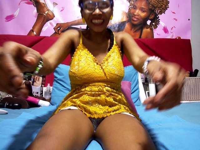 Ntombie's BongaCams show and profile