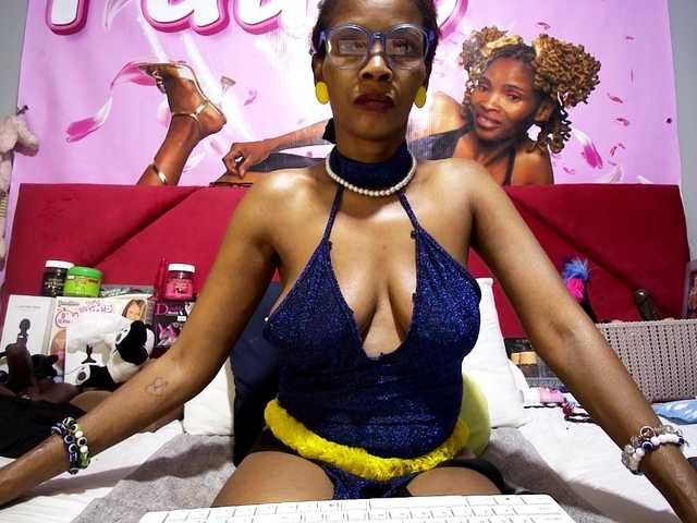 Ntombie from BongaCams