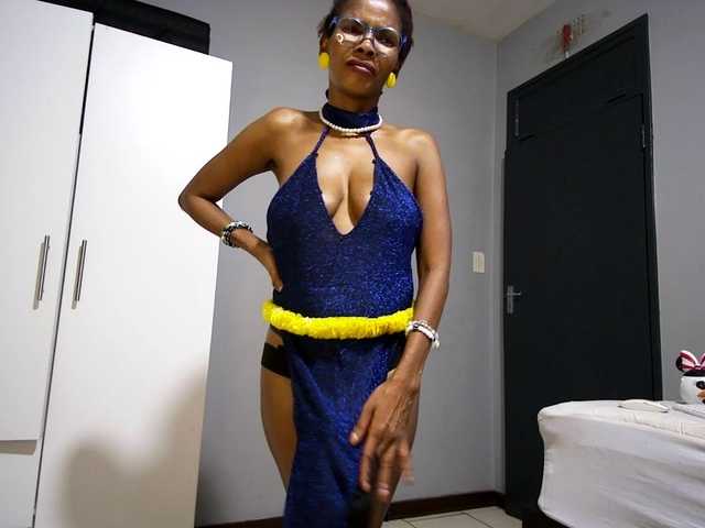 Ntombie's BongaCams show and profile