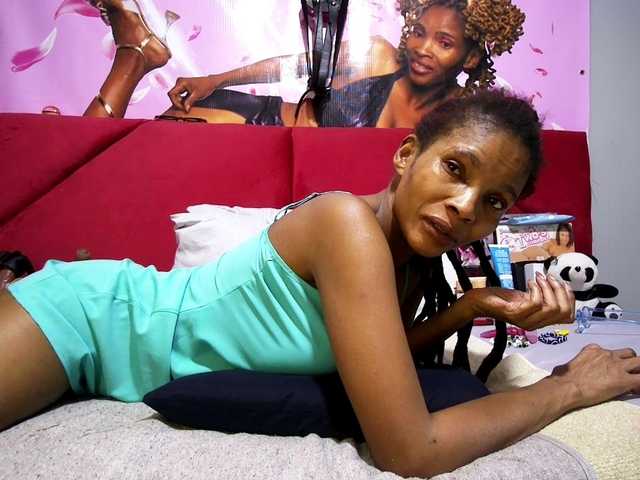 Ntombie's BongaCams show and profile