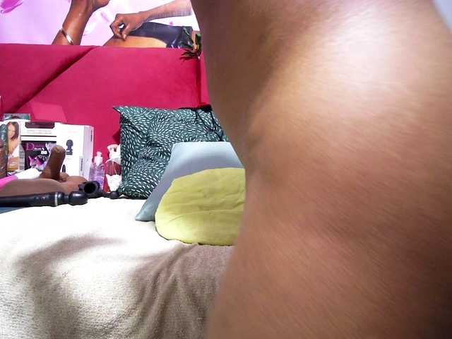 Ntombie's BongaCams show and profile