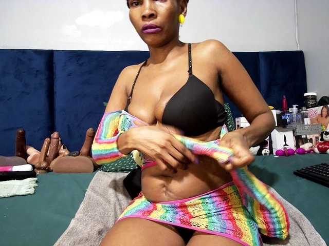 Ntombie's BongaCams show and profile