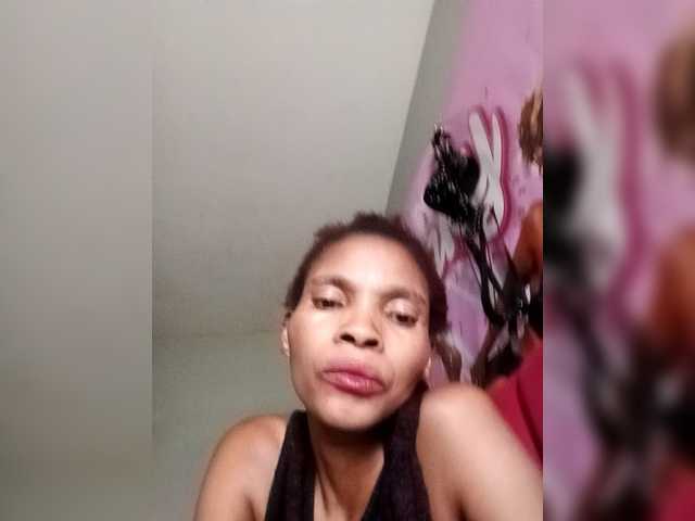Ntombie's BongaCams show and profile
