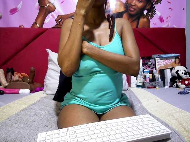 Ntombie from BongaCams is Freechat