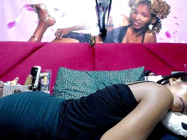 Ntombie's BongaCams show and profile