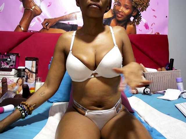 Ntombie's BongaCams show and profile