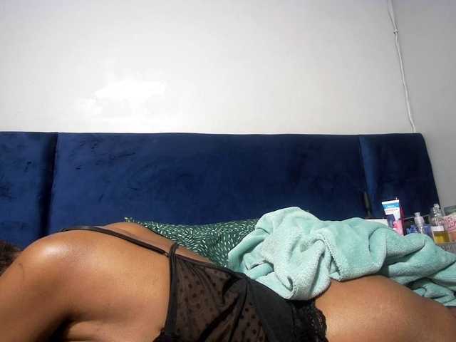 Ntombie's BongaCams show and profile