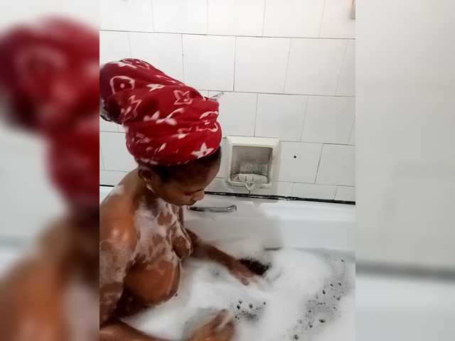 Ntombie's BongaCams show and profile