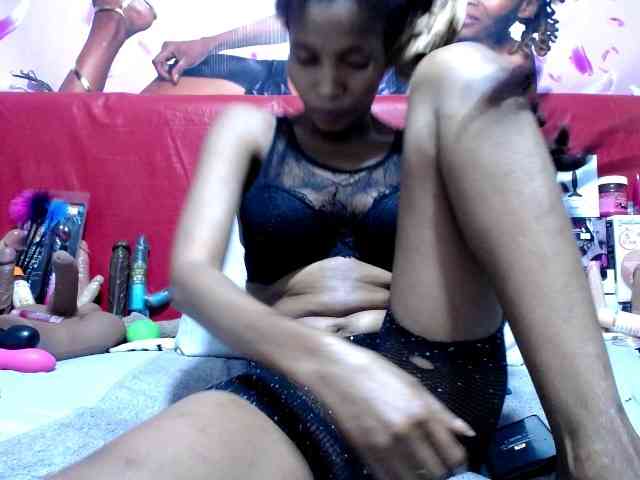 Ntombie Live Webcam on BongaCams