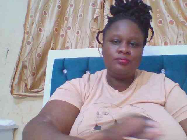 Trapqueen1 webcam