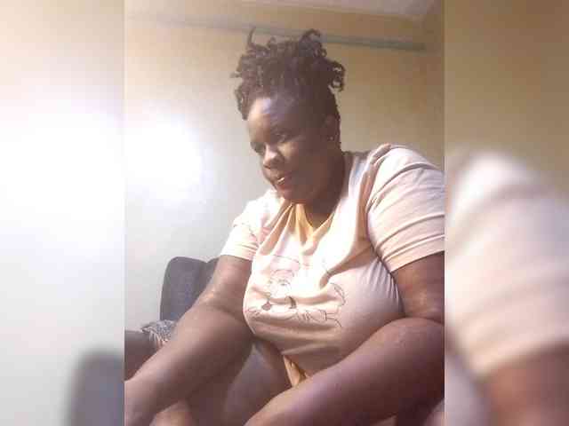 Trapqueen1 webcam