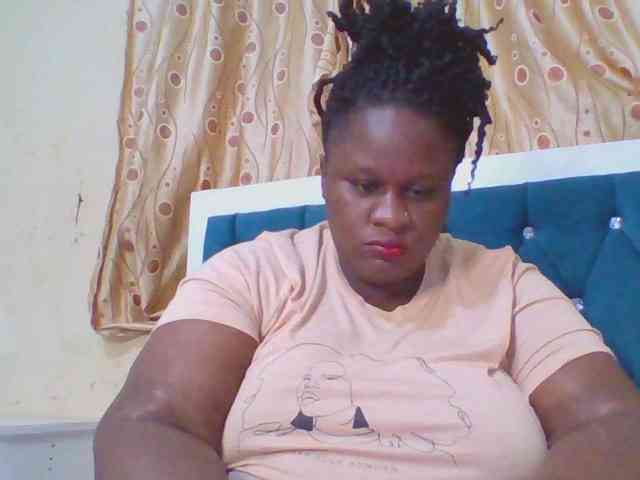Trapqueen1 webcam