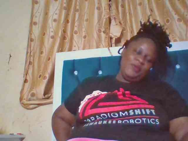 Trapqueen1 webcam
