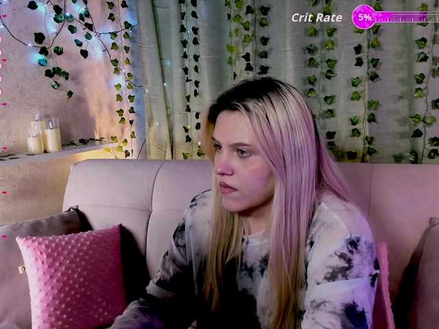 Malisha-kiss's BongaCams show and profile