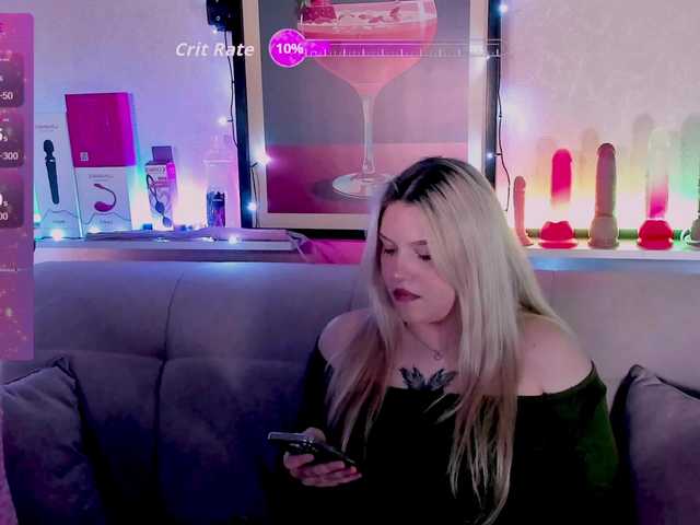 Malisha-kiss's BongaCams show and profile