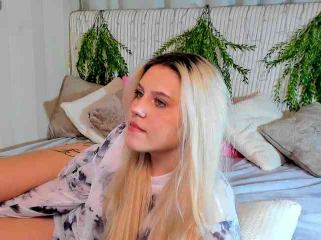 Malisha-kiss webcam