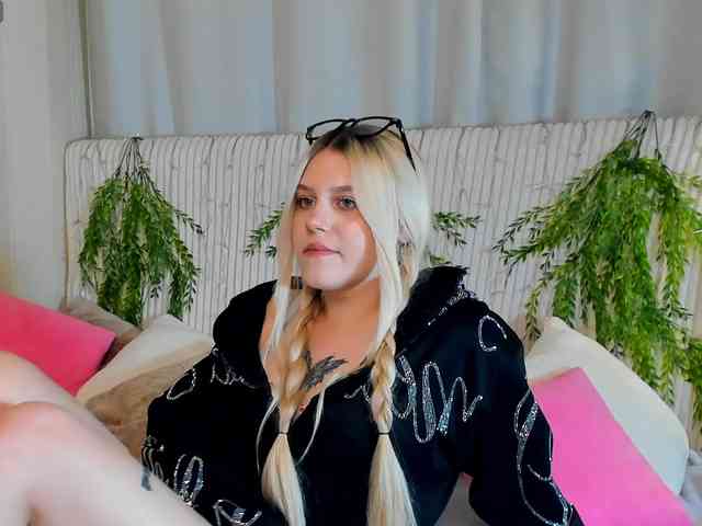 Malisha-kiss webcam