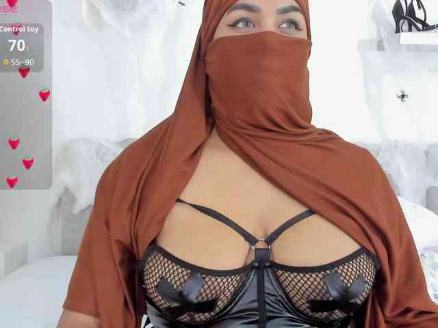 Kadiraa webcam