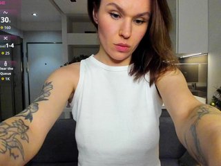 LisaDaniels Porn Show