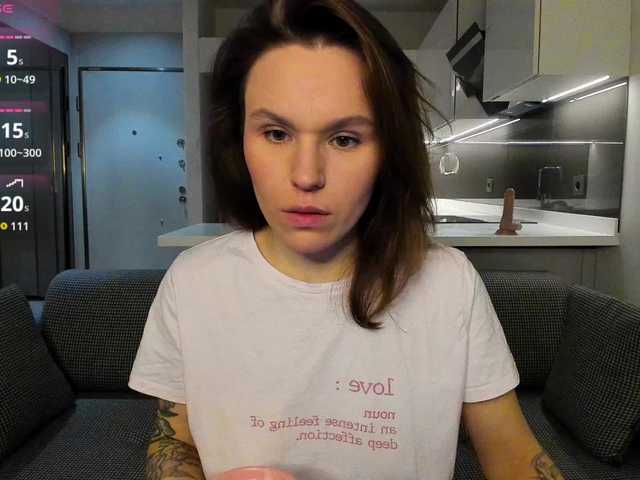 LisaDaniels's BongaCams show and profile