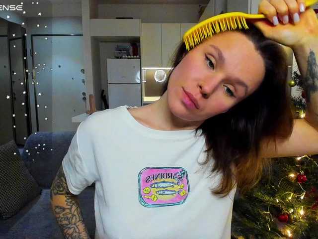 LisaDaniels's BongaCams show and profile