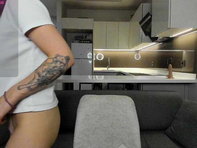 LisaDaniels's BongaCams show and profile