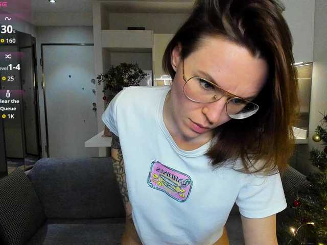 LisaDaniels's BongaCams show and profile