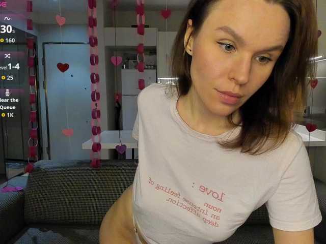 LisaDaniels's BongaCams show and profile