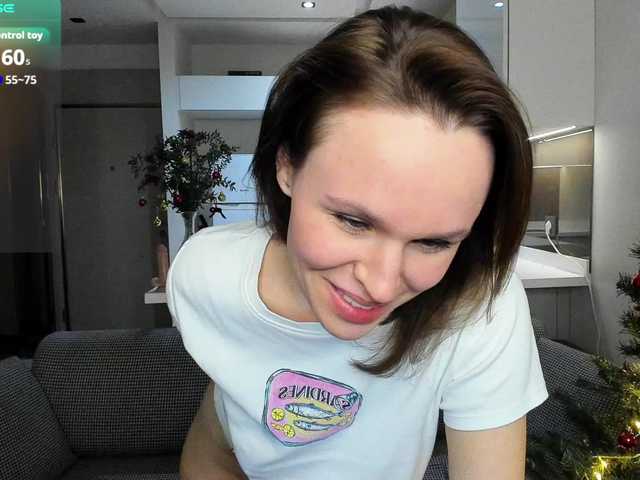 LisaDaniels's BongaCams show and profile