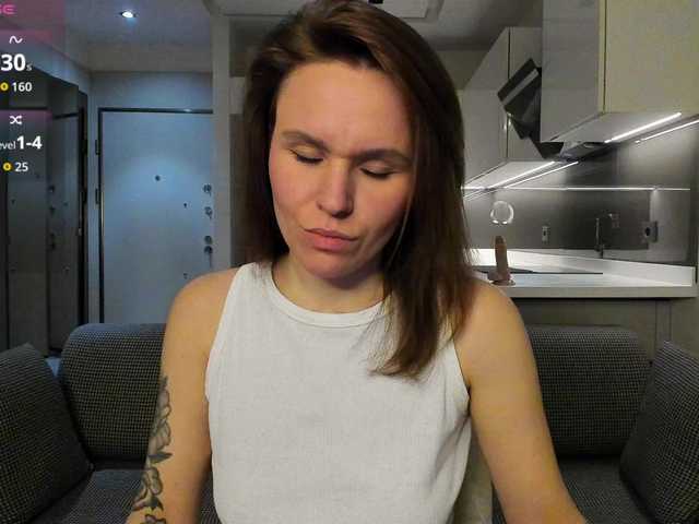 LisaDaniels's BongaCams show and profile