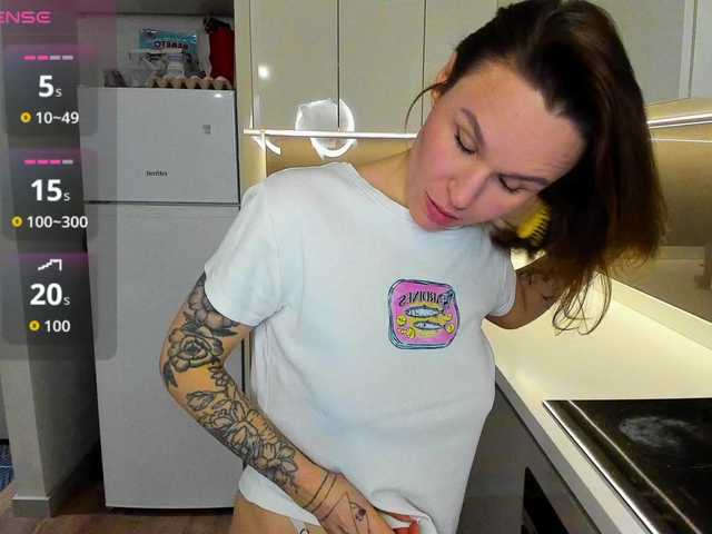 LisaDaniels live cam