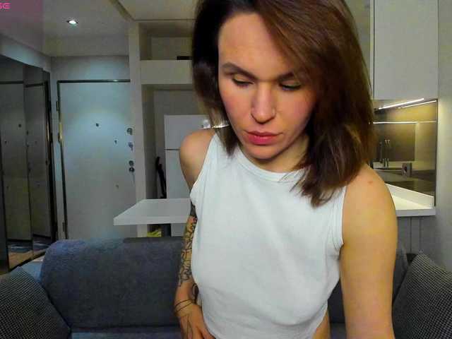 LisaDaniels's BongaCams show and profile