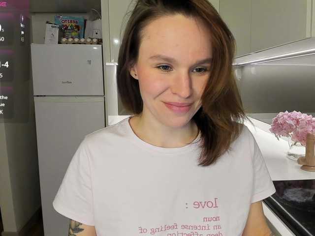 LisaDaniels live cam