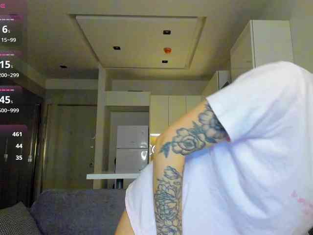 LisaDaniels Live Webcam on BongaCams