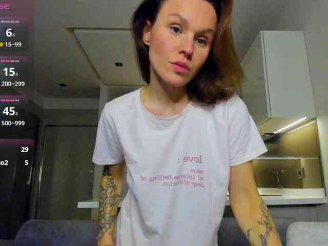 LisaDaniels webcam