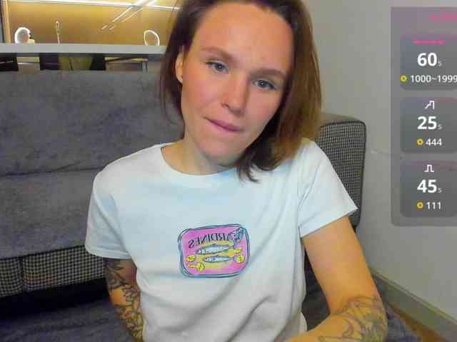 LisaDaniels webcam