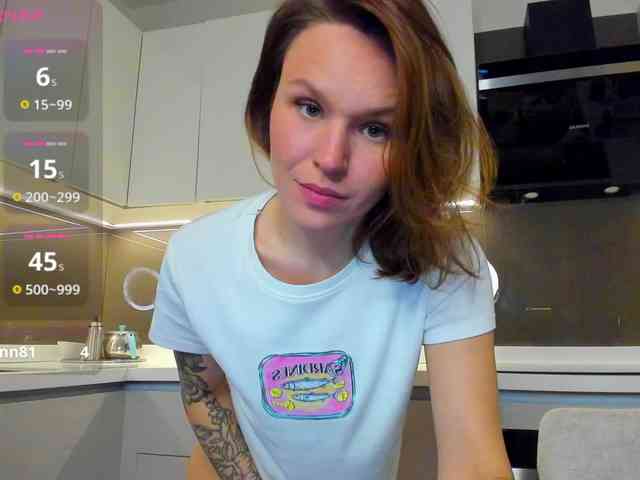 LisaDaniels webcam