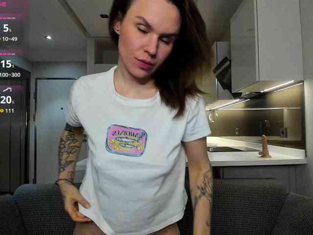 LisaDaniels Live Webcam on BongaCams