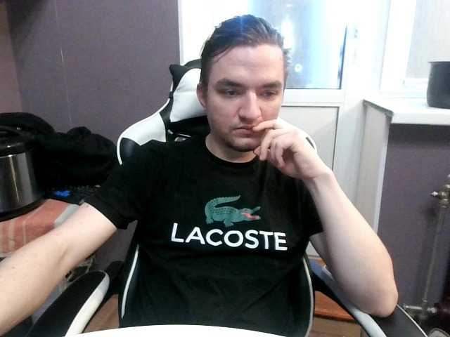 Rose777's BongaCams show and profile