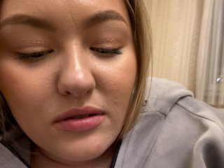 SunshineEmma Porn Show