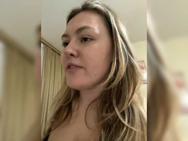 SunshineEmma from BongaCams
