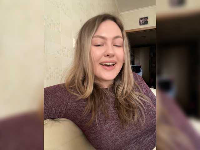 SunshineEmma's BongaCams show and profile