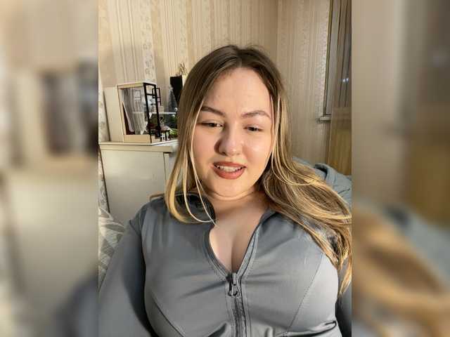 SunshineEmma's BongaCams show and profile