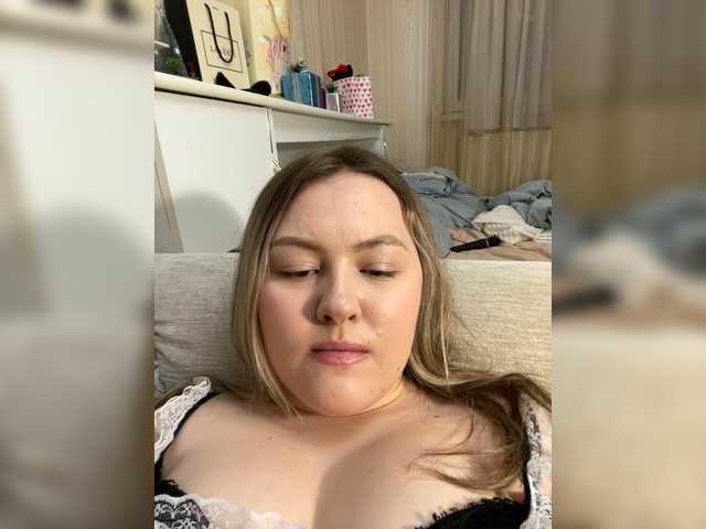 SunshineEmma's BongaCams show and profile