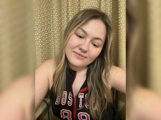 SunshineEmma's BongaCams show and profile