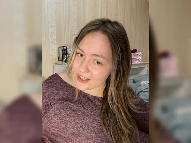 SunshineEmma's BongaCams show and profile