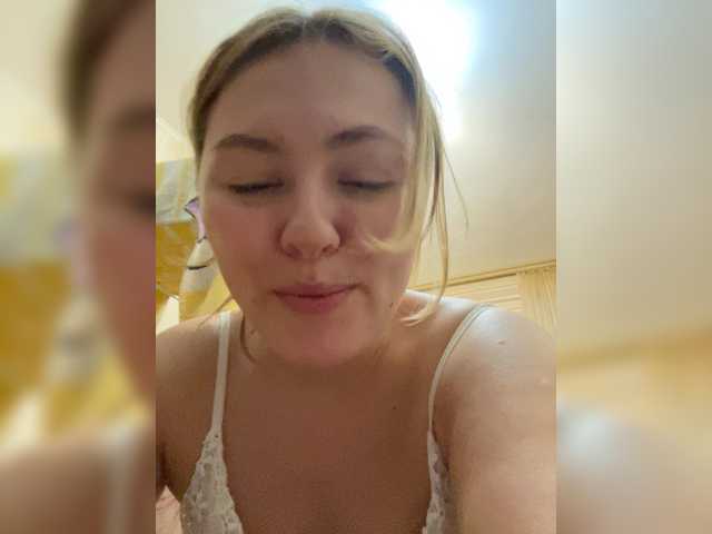 SunshineEmma from BongaCams is Freechat