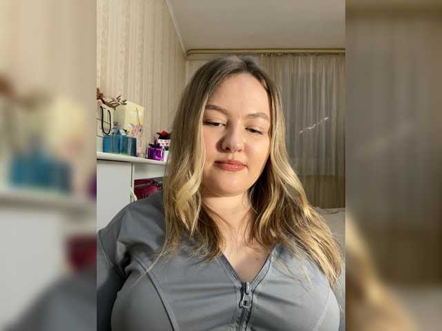 SunshineEmma's BongaCams show and profile