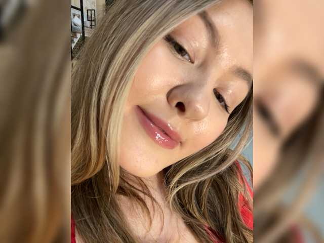 SunshineEmma's BongaCams show and profile