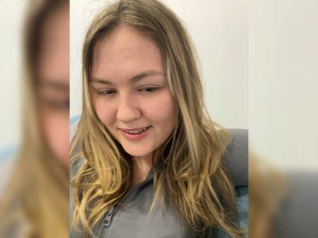 SunshineEmma's BongaCams show and profile